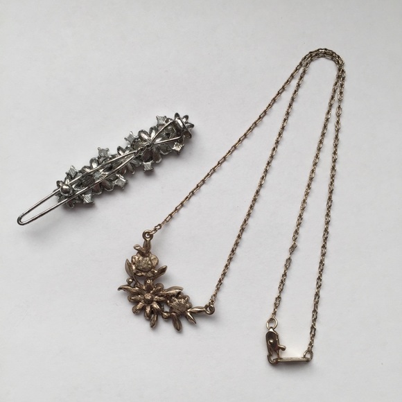 （2 PCS)）Retro Elegant Pendant Hairpin